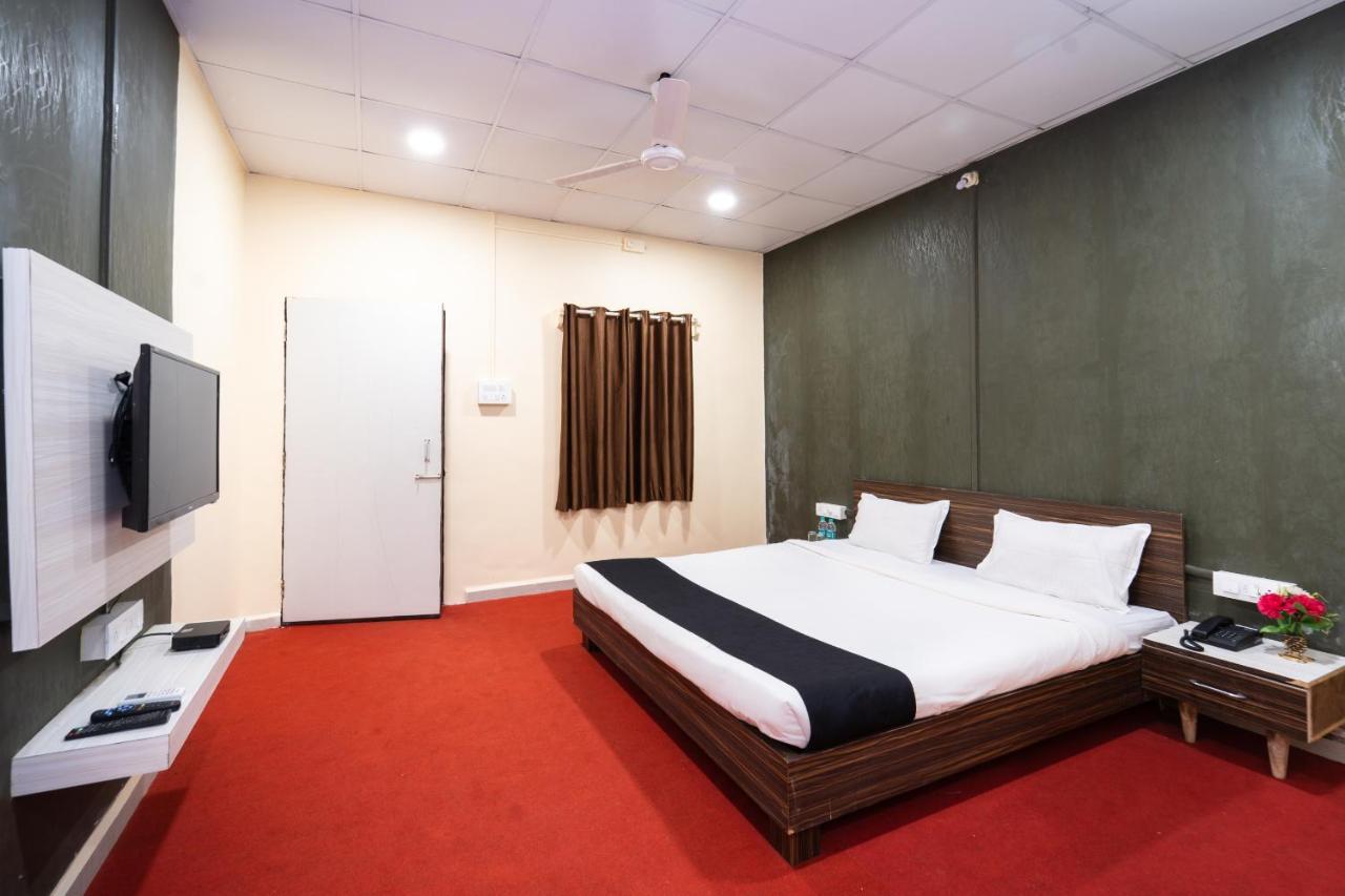 Narmada Hills Resort Godarpura Exteriör bild