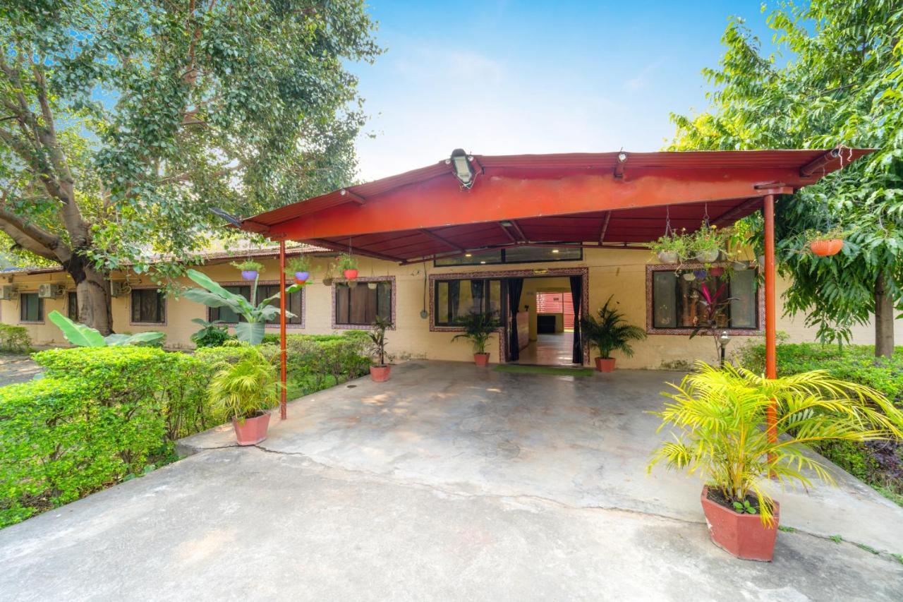 Narmada Hills Resort Godarpura Exteriör bild